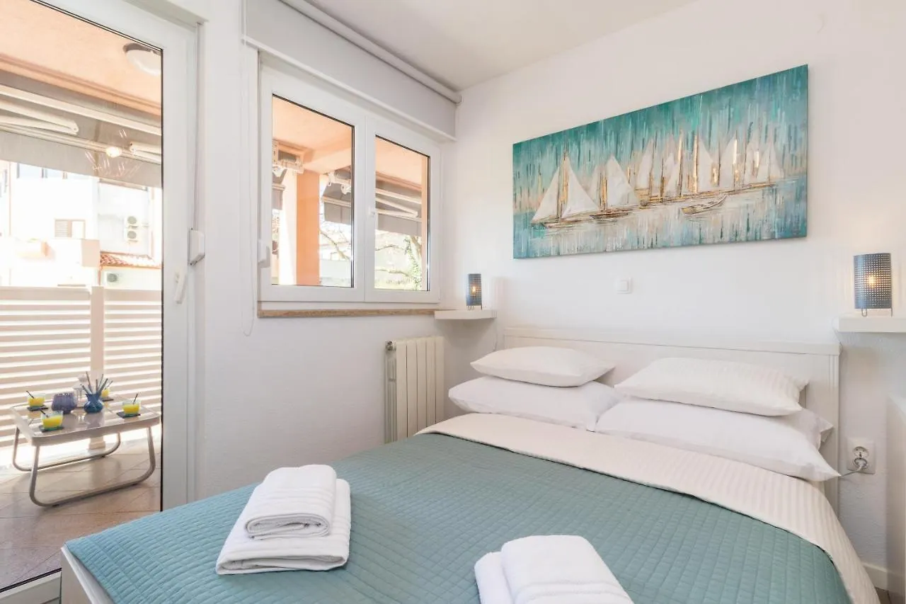 New Apartment Near Sea With 3 Bedrooms And 2 Bathrooms Pula